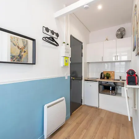 Appartamento Parisian Getaway For Two In Iconic Montmartre Neighborhood *