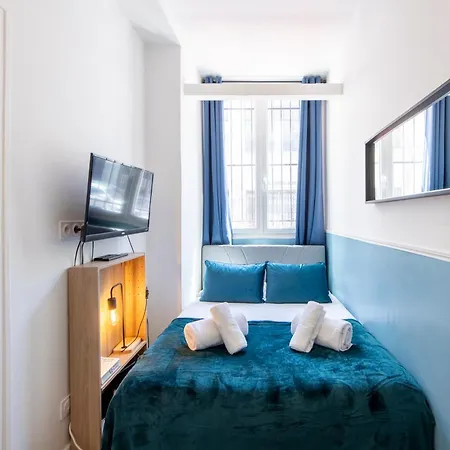 Appartamento Parisian Getaway For Two In Iconic Montmartre Neighborhood *